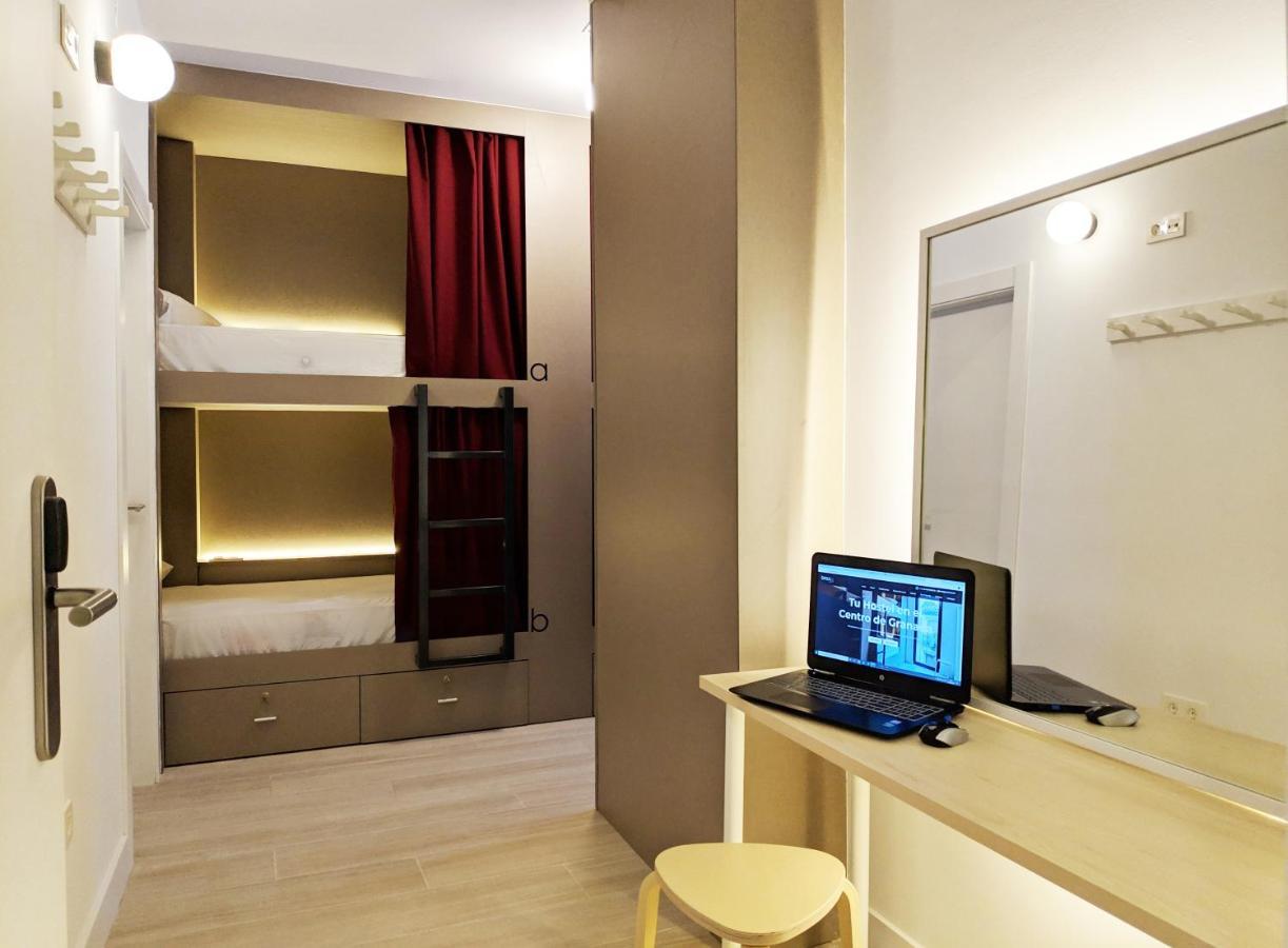 Broz Hostel Granada Exteriör bild